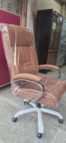 Leather Executive Chair, Packaging Type : Brown for Office