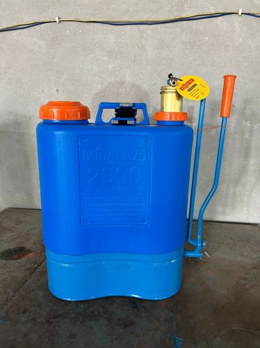 Plastic Knapsack Sprayer, Color : White, Handle Material : Steel