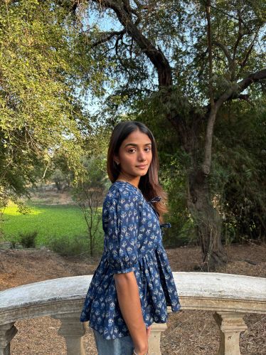 V-Neck Pure Cotton Indigo Print Peplum Top Casual Wear Xs, XL