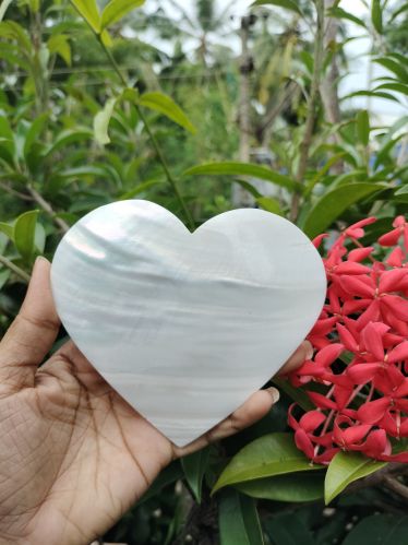 4 Inch - Mother Of Pearl Shell Heart Shape