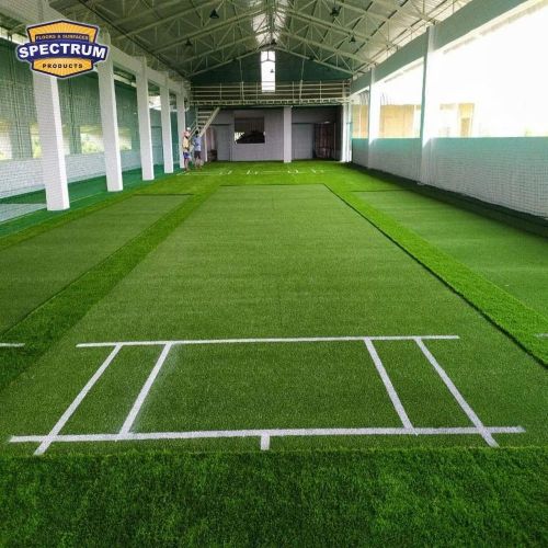 Polyethylene Green Artificial Cricket Pitch Medium