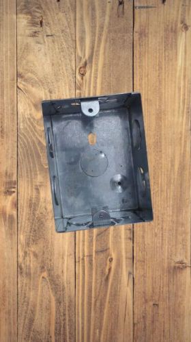 Galvanized Iron 3Module GI Modular Electrical Box, Color : Grey