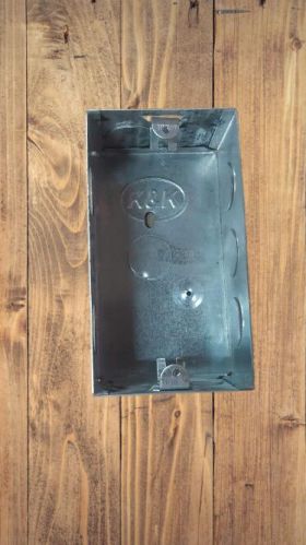 Galvanized Iron 4 Module GI Modular Electrical Box, Color : Grey
