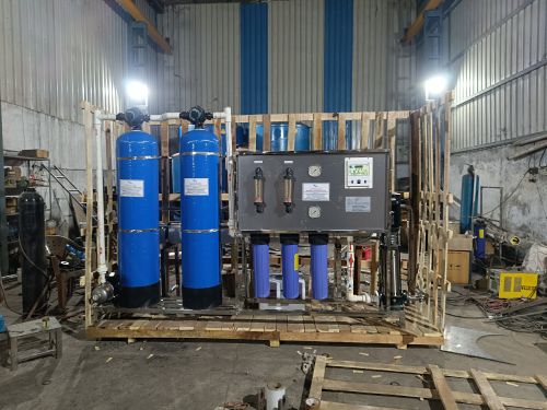 Automatic 15000 Gpd Reverse Osmosis Plant, Color : Silver
