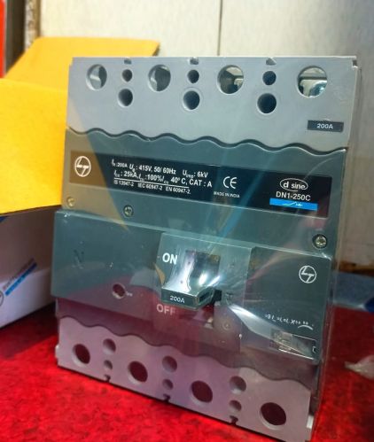 MCCB, Power Source : Electric