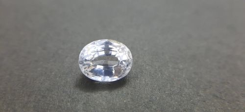 6 Carat Natural White Zircon Gemstone For Jewelry