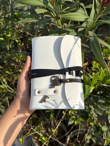 Premium White Vintage Handmade Leather Journal Notebook - Sketchbook