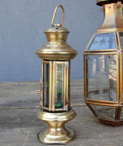 Brass Candle Holders, Color : Golden for Decorative
