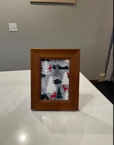 Polished Wood Picture Frame, Packaging Type : Cardboard Box