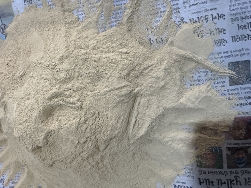 Earth Clay 200gm Multani Mitti Powder, Packaging Type : Brown