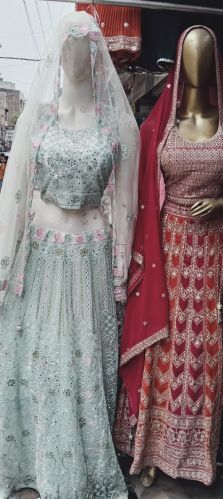 Ladies Suits, Color : Red, Technics : Embroidery Work