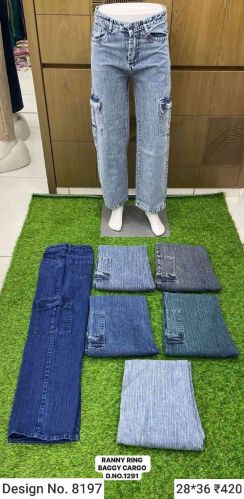 Denim Ladies Cargo Jeans, Technics : Machine Made