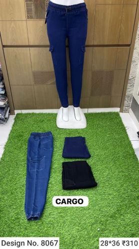 Denim Ladies Narrow Bottom Jeans Casual Wear