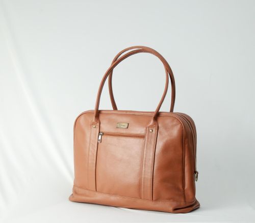 White Labelling Printed Leather Travel Bags Medum, Medium, High