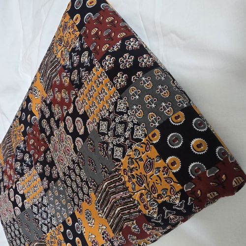 Cotton Screen Print Fabrics Party Wear, Packaging Type : Multicolor