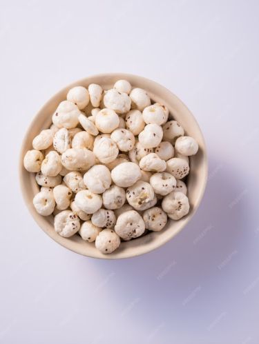 Fox Nuts, Color : White, Taste : Light Sweet for Cooking