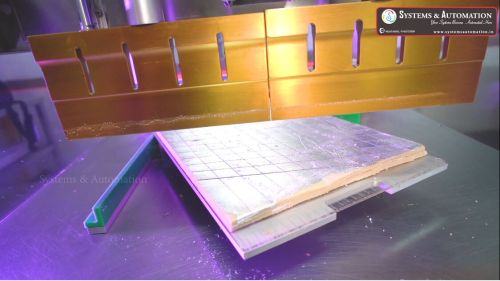 Polished Stainless Steel Automatic PLC Cake Cutting Machine