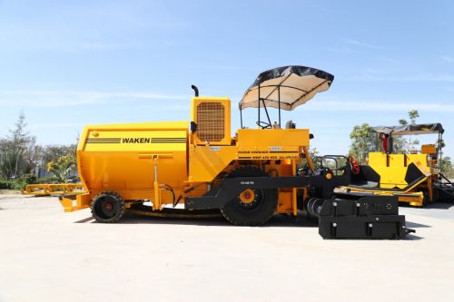 Hydraulic Mechanical Asphalt Paver Finisher, Brand Name : Prime
