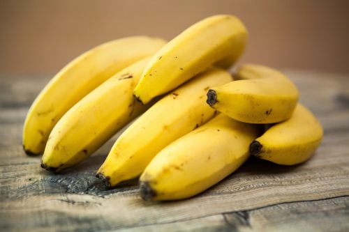 Fresh Yellow Banana, Taste : Sweet