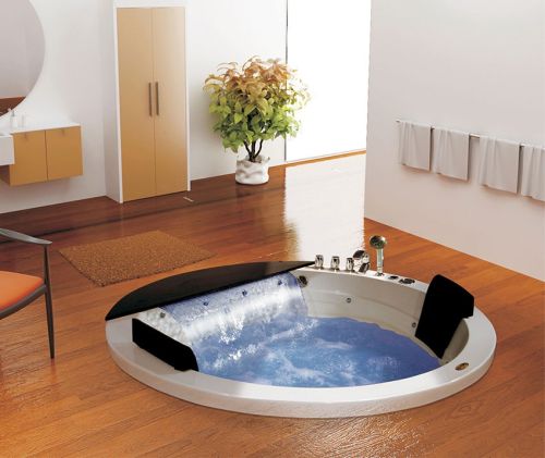 Explorer Round Whirlpool Bath Tub