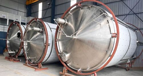 Industrial Metallic Storage Tanks