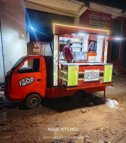 Stainless Steel Fully Furnished Food Truck