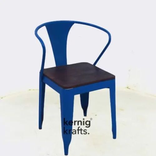 Stackable Wooden Top Iron Powdercoat Chair for Cafe, Restaurant