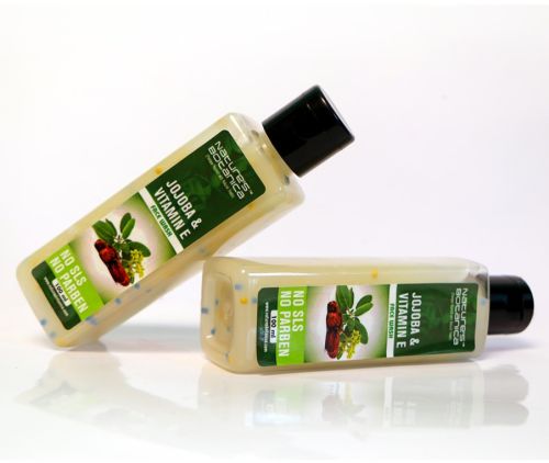 Jojoba and Vitamin E Face Wash