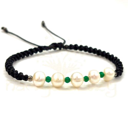 Handmade, 8mm Cool Fresh Water Pearls - Tiny Green Onyx Gemstone Macrame Healing Bracele