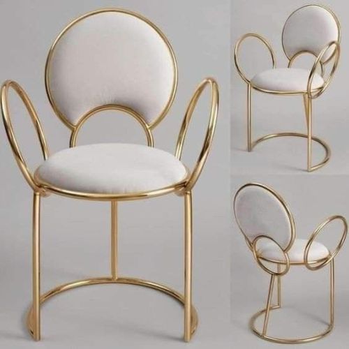 Plain Polished Chairs, Packaging Type : Creamy for Banquet, Hotel