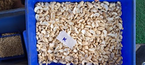K Grade Dried Cashew Nuts, Packaging Type : White