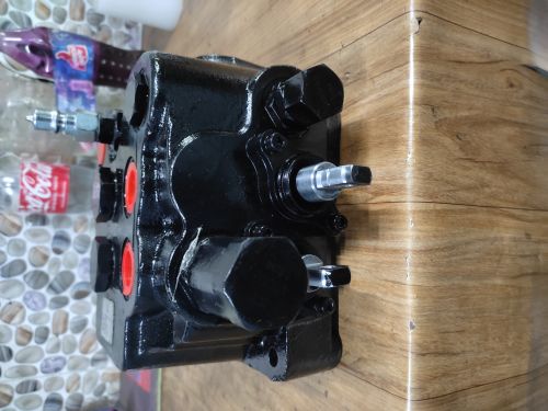 Cast Iron Jcb 3DX Husco Control Valve, Color : Black