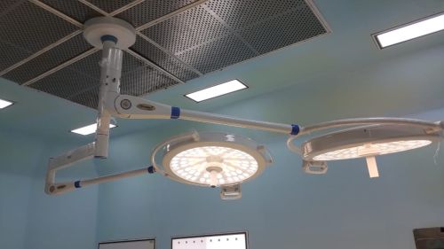 Medwin India Operation Theater Lights, Color : White, Yellow