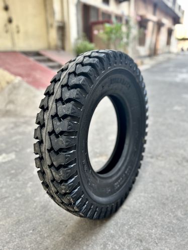 8 25-16 Jai Kissan Truck Tyre