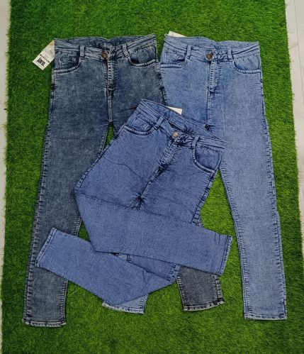 Victory Denim Faded Men Regular Fit Pants Casual Wear