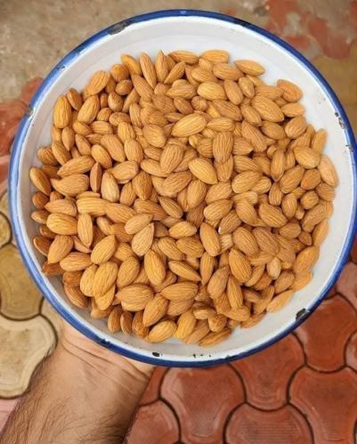 Natural Raw Peanut, Color : Brownish, Form : Kernels