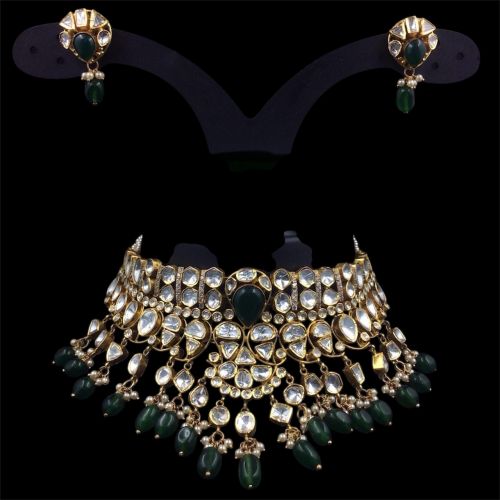 Luxurious Traditional Diamond Necklace Set
