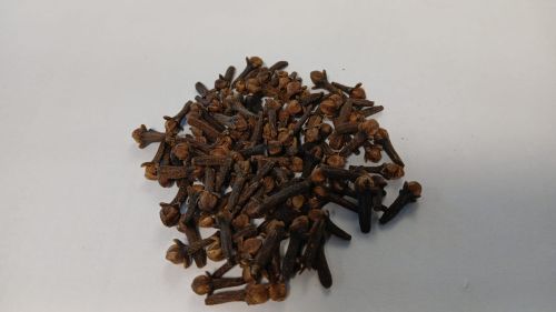 Armynah Clove, Color : Natural, Variety : Indian, Form : Whole