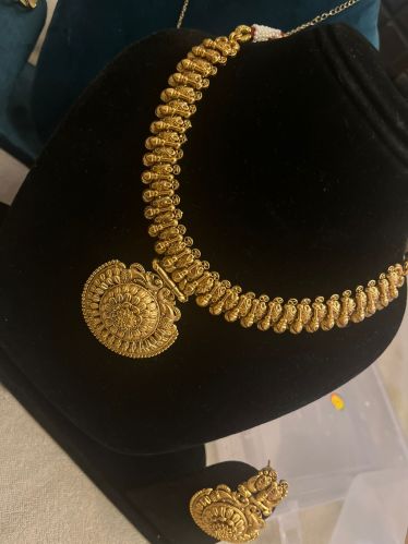 Ladies Antique Gold Plated Necklace Set Wedding