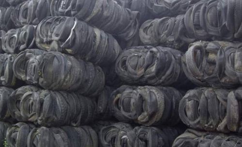 Rubber Tyres Scrap, Color : Black for Recycling, Repurposing