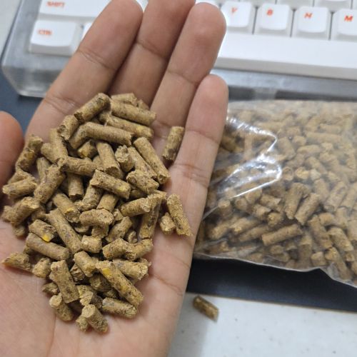 Cattle feed, Form : Pellets, Packaging Size : 50 Kg