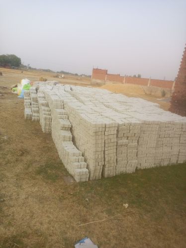 Cement Polished Interlocking Bricks, Brand Name : ACC, Length : 25mm
