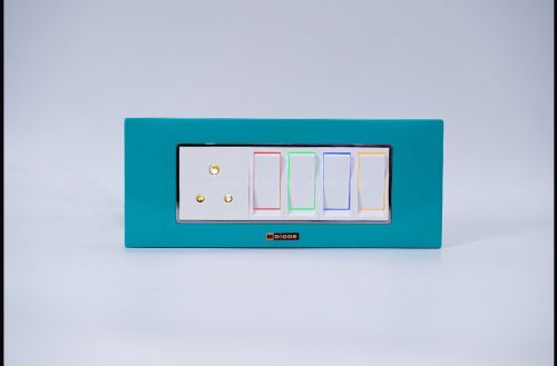 Polished Polycarbonate 6A 3 Pin Modular Electrical Switch