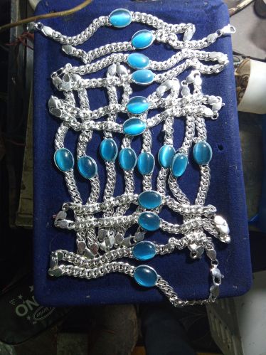 German Silver Polished Moonstone Bracelet, Brand Name : अA1