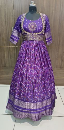 Mani Fashion Jacquard Ladies Designer Gown, Color : Purple