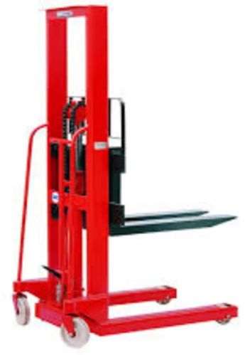 Servo Tech Steel Hand Operated Hydraulic Stacker for Material Handling
