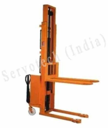 Servo Tech Manual Hydraulic Stacker, Lifting Capacity : 500kg