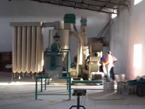 1 Ton/HR Capacity Automatic Maize Cattle Feed Machine