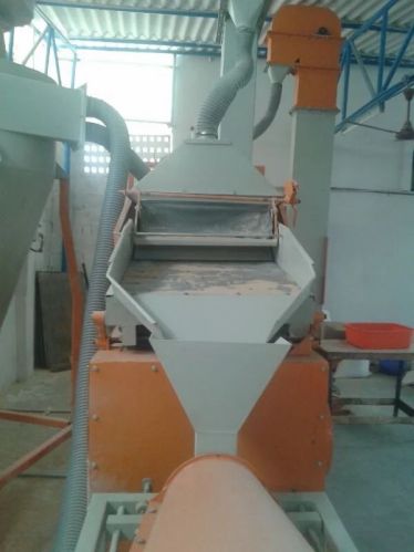 Ang Mini Destoner Machine, Voltage : 415 V