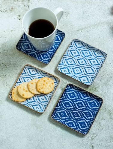 Design Collection Polished Square Metal Tray, Color : Metallic